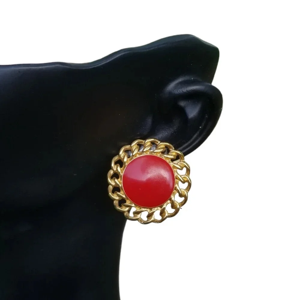 VINTAGE NAPIER LARGE ROUND GOLDTONED  & RED ENAMEL STATEMENT CLIP ON EARRINGS